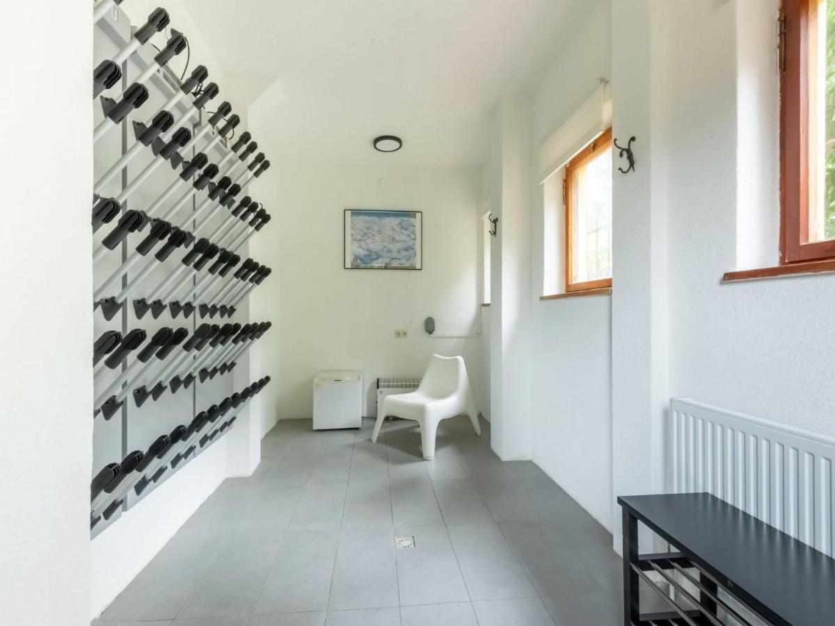 Holiday Home Near St Anton Am Arlberg With Sauna Exteriör bild